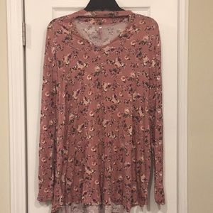 Beautiful top from Cool Melon, Size 1x